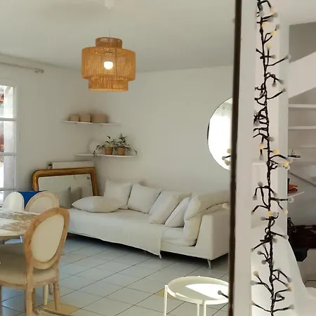 Habitat Nimois 公寓 *